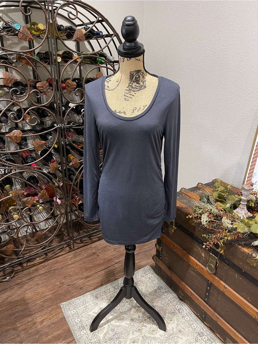 Old Navy Women's Long-Sleeve Scoop Neck Top - Charcoal Gray